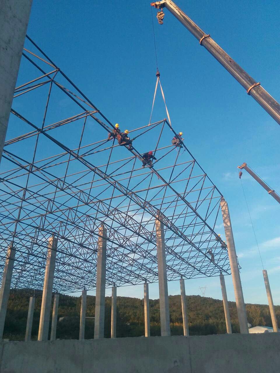 临湘汪清物流园网架